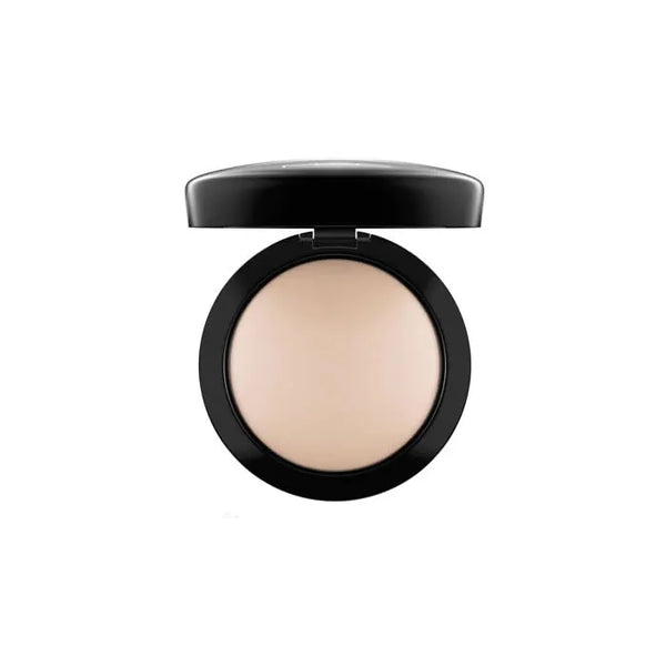 Mac Poudre De Finition Naturelle Light 10g - Batty Beauty