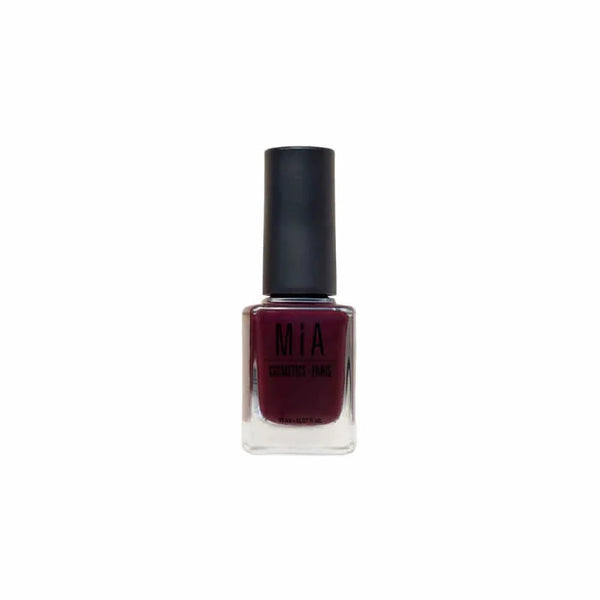 Mía Cosmetics Nail Polish Bull Blood - Batty Beauty